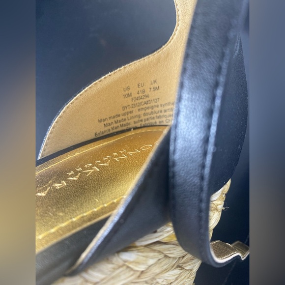 DONNA KARAN NWT & Box Yulissa Ankle Strap Nappa Black & Gold Wedge Sandals - Picture 6 of 7